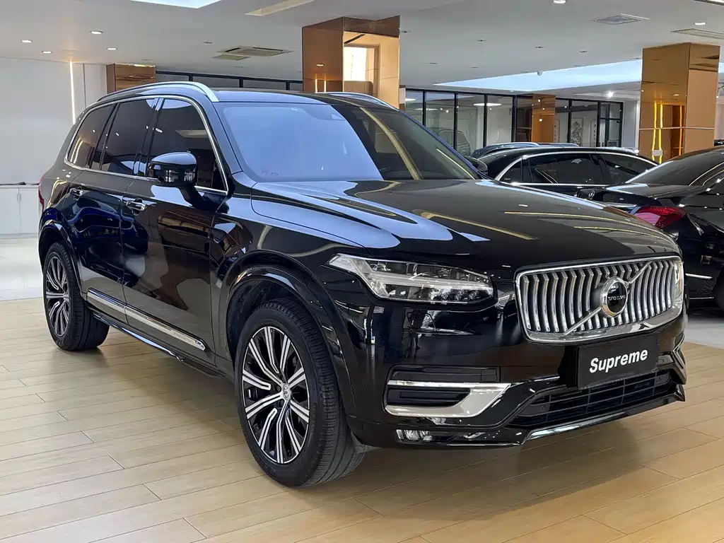 Volvo XC90 — фото 3