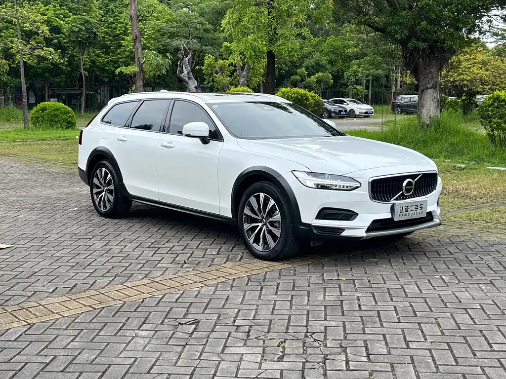 Volvo V90 — фото 3