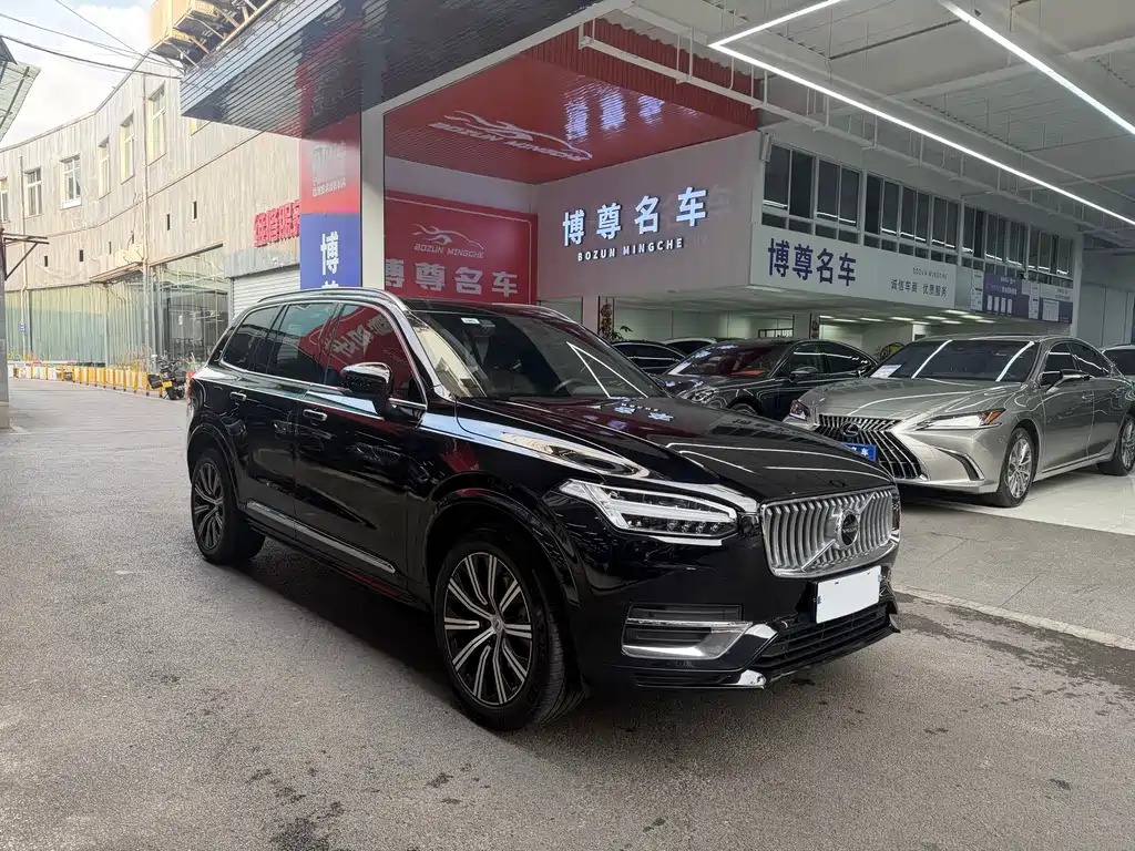 Volvo XC90 — фото 3