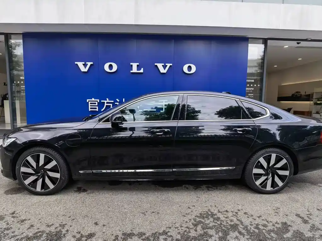 Volvo S90 PHEV — фото 3