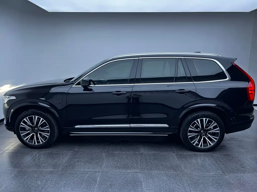 Volvo XC90 PHEV — фото 4