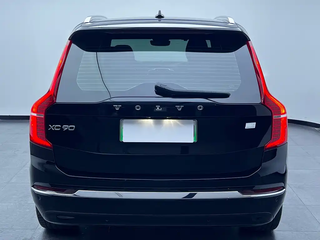 Volvo XC90 PHEV — фото 7
