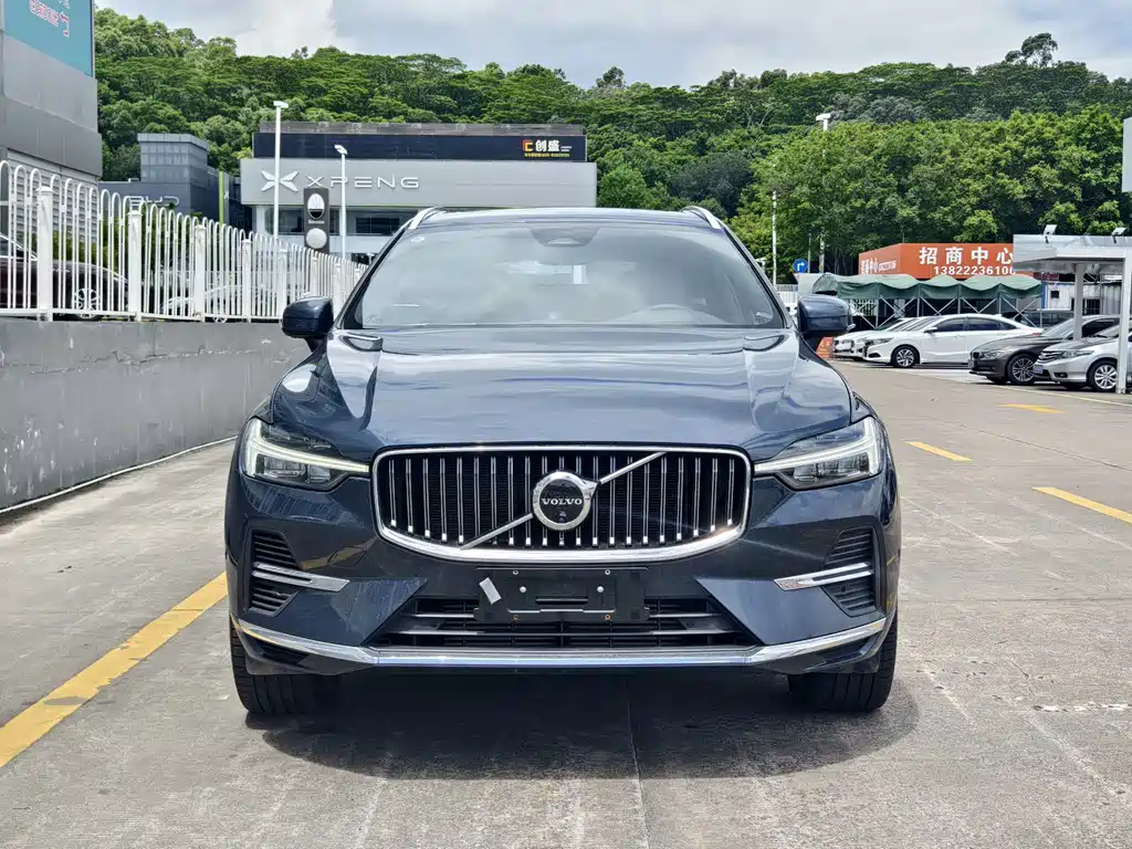 Volvo XC60 PHEV — фото 2