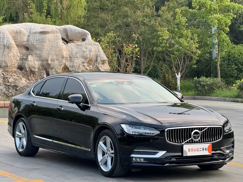 Volvo S90 — фото 3