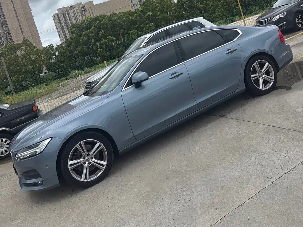 Volvo S90 — фото 2