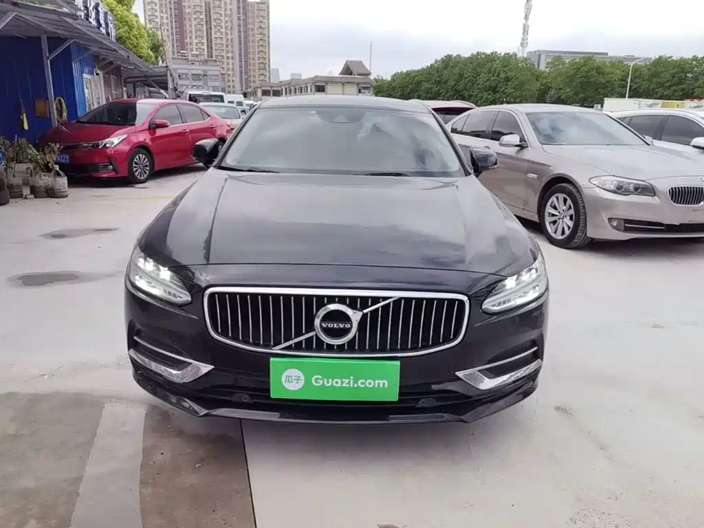Volvo S90 — фото 3