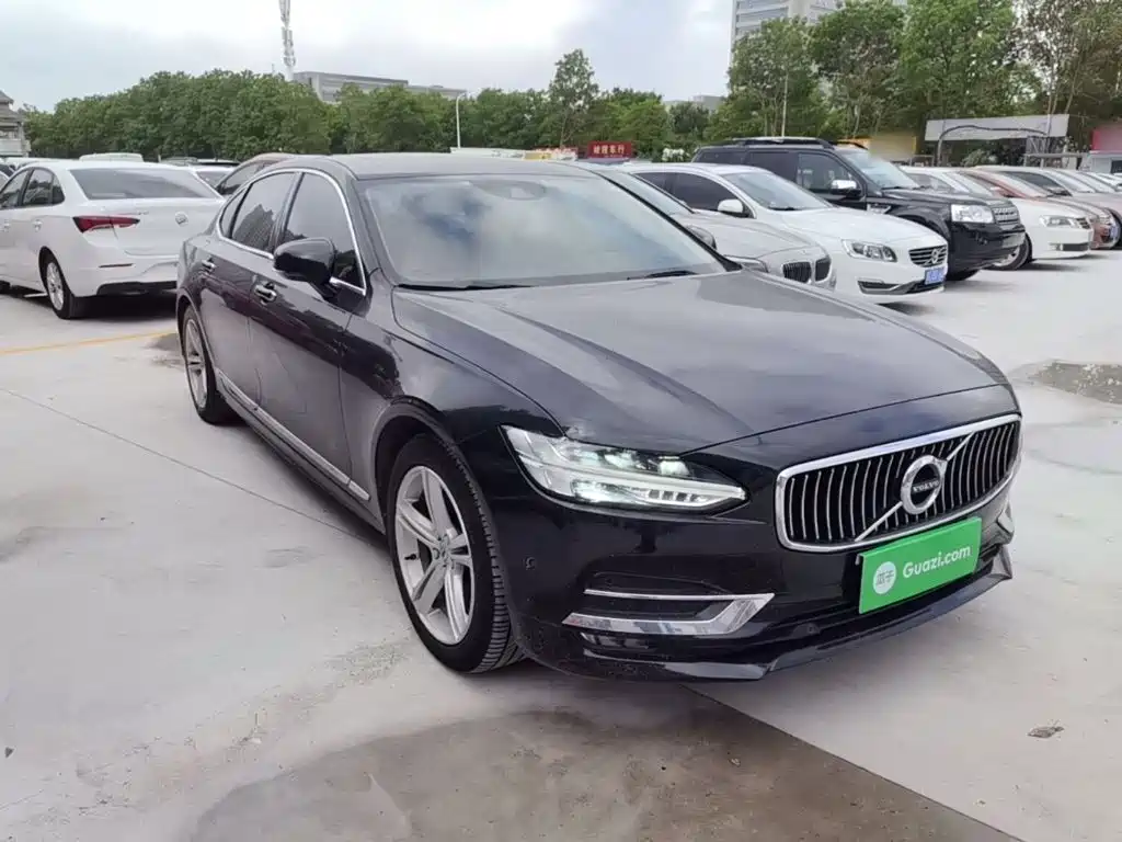 Volvo S90 — фото 4