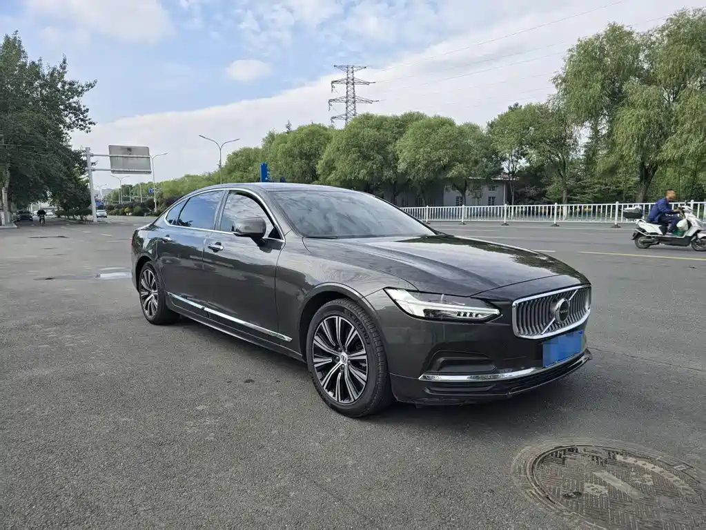 Volvo S90 — фото 3