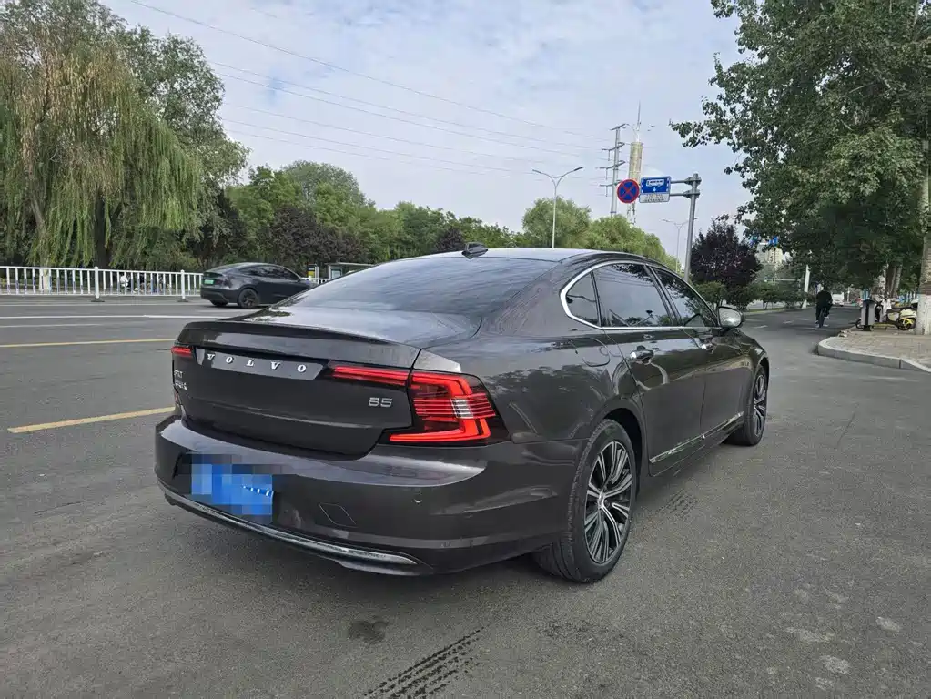 Volvo S90 — фото 6
