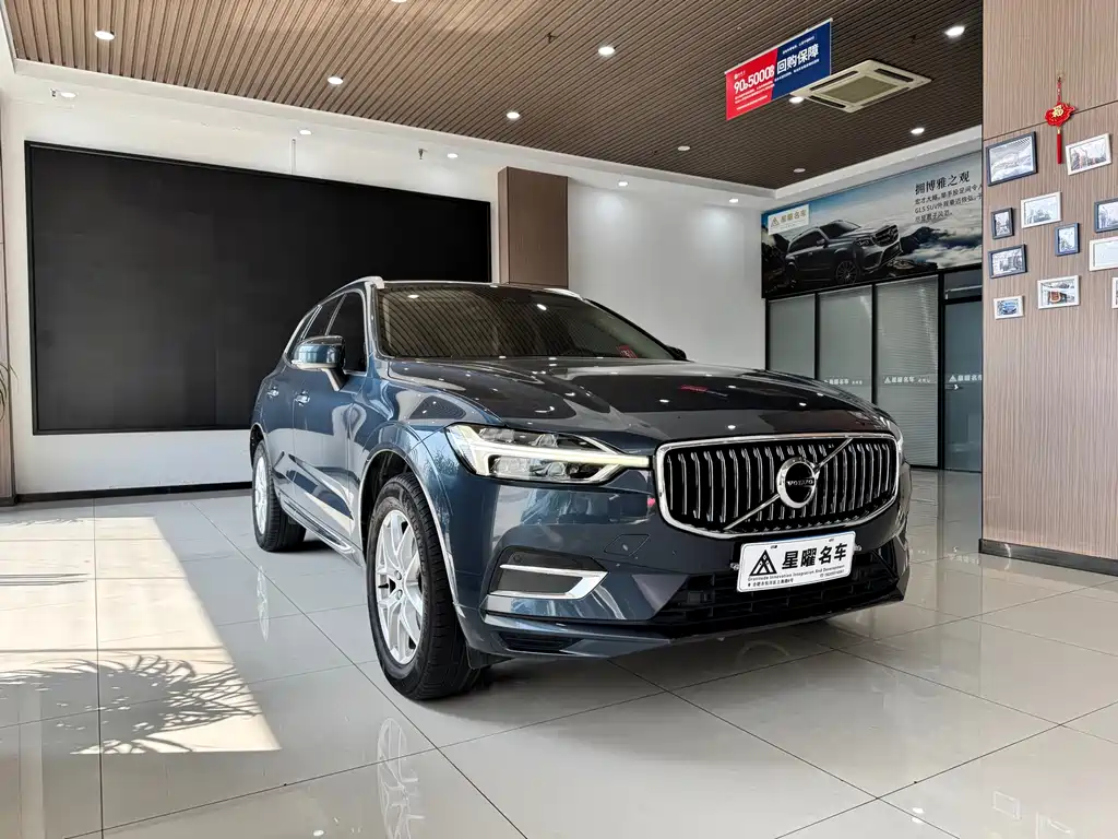 Volvo XC60 — фото 4