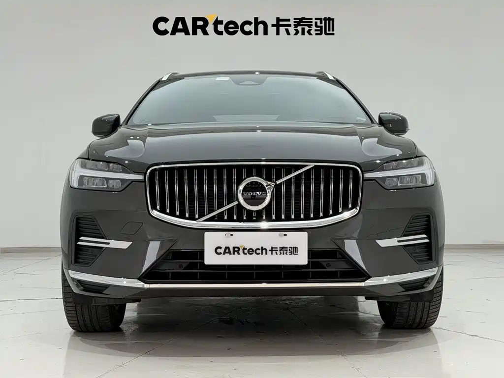 Volvo XC60 — фото 3