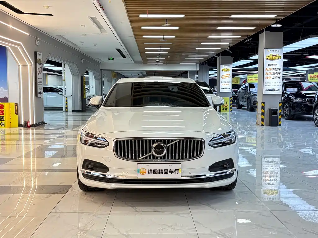 Volvo S90 — фото 8