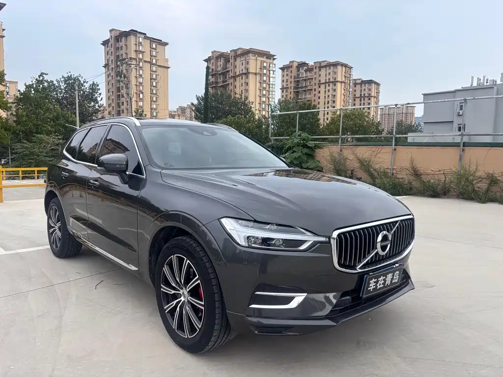 Volvo XC60 — фото 3