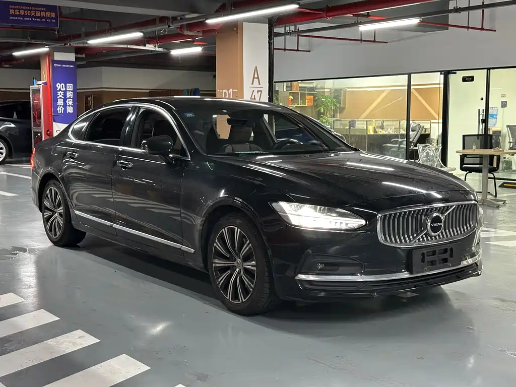 Volvo S90 — фото 3