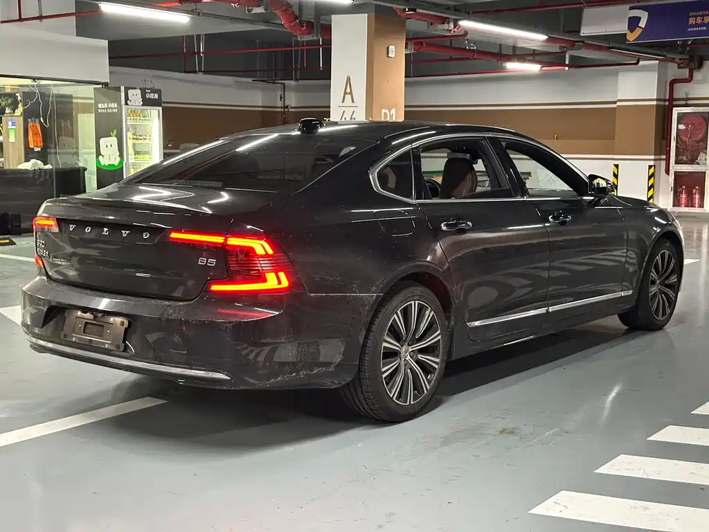 Volvo S90 — фото 5