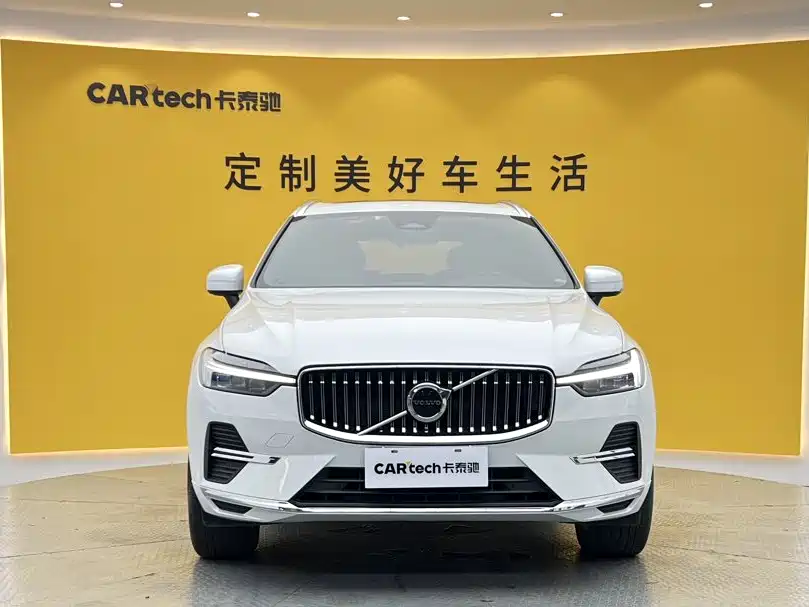 Volvo XC60 — фото 3