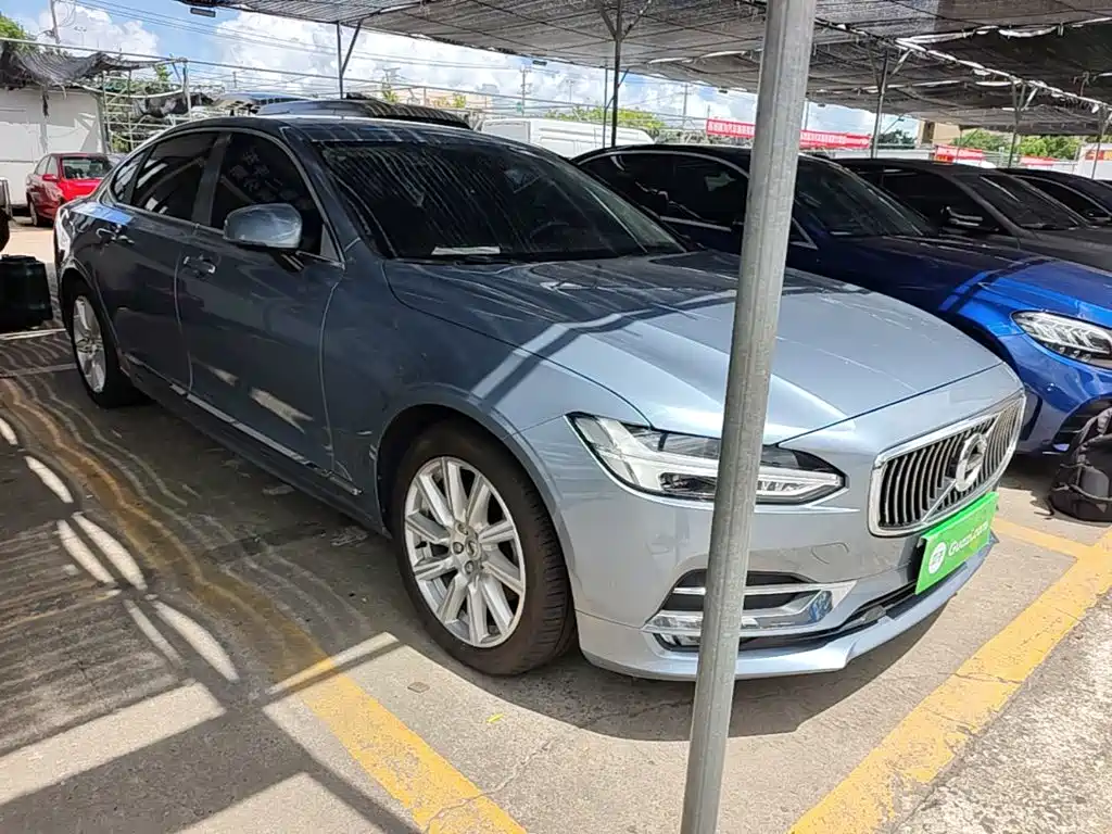 Volvo S90 — фото 4