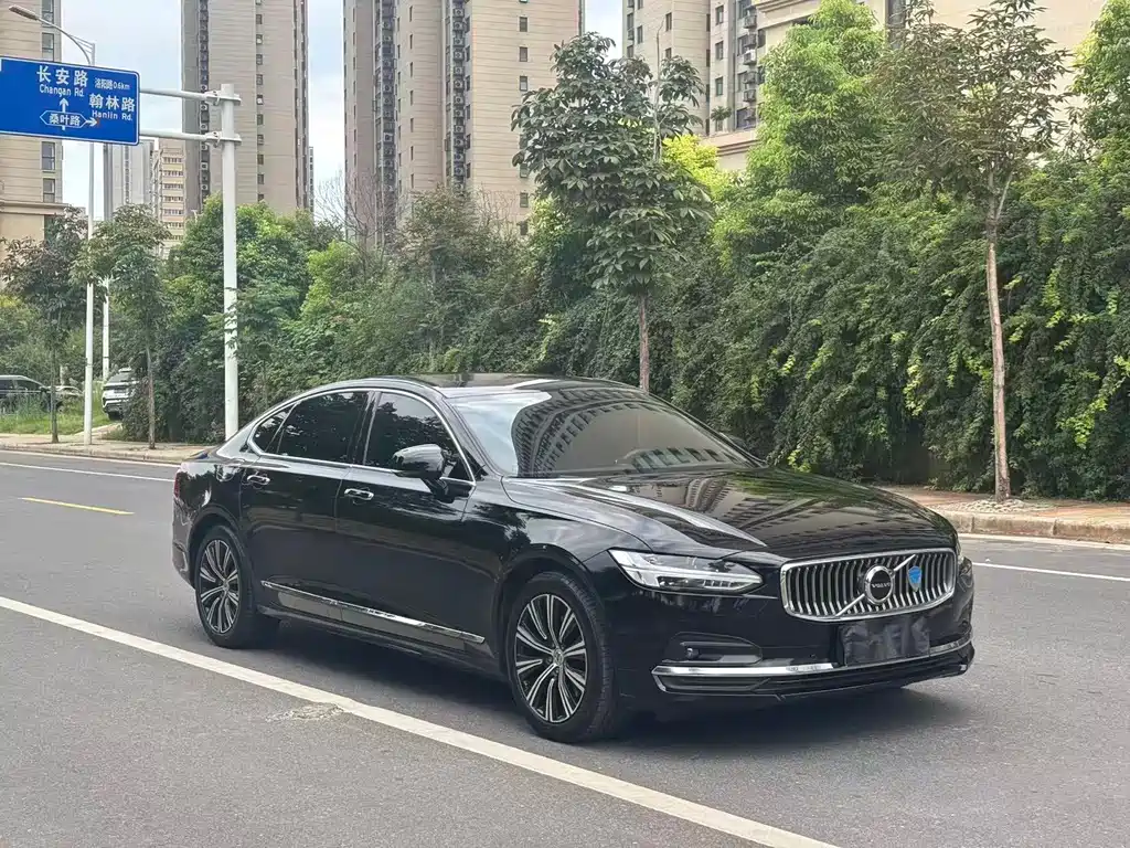 Volvo S90 — фото 3