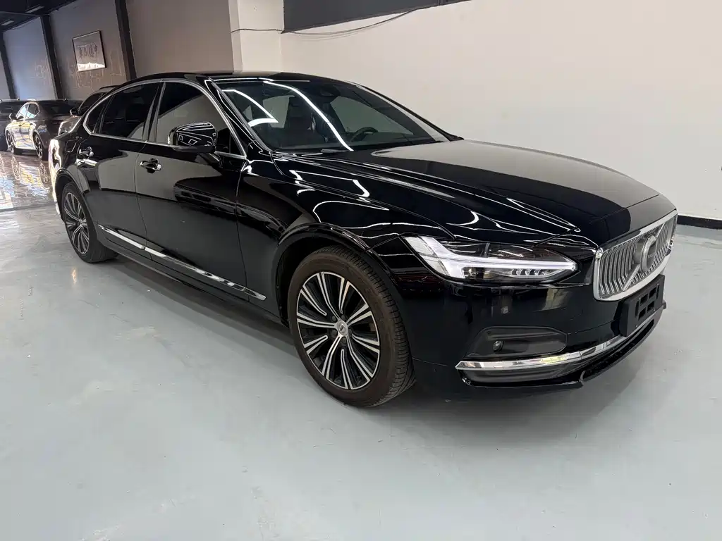 Volvo S90 — фото 3