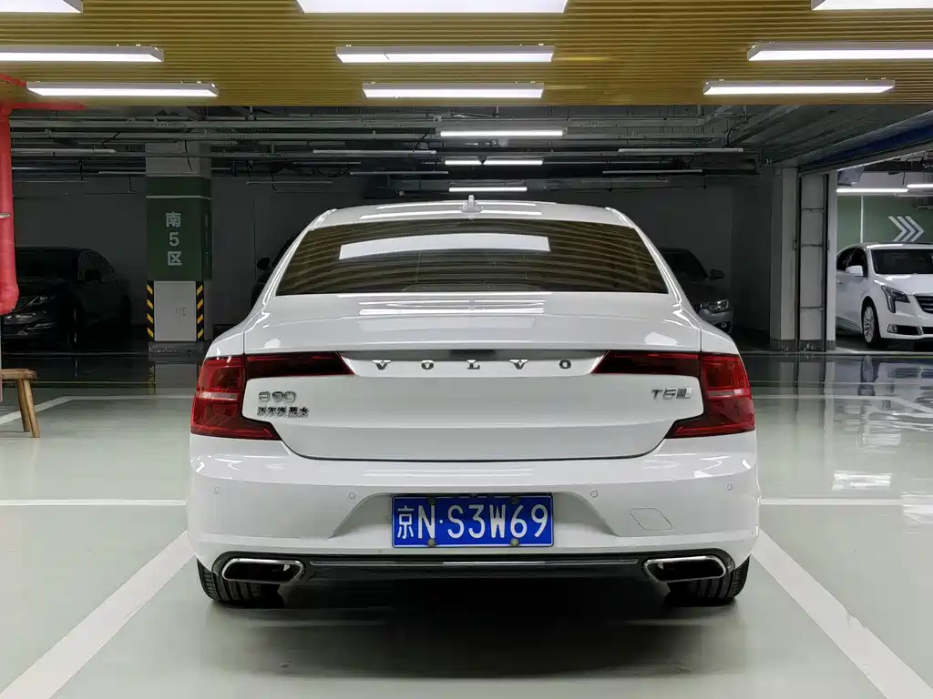 Volvo S90 — фото 5