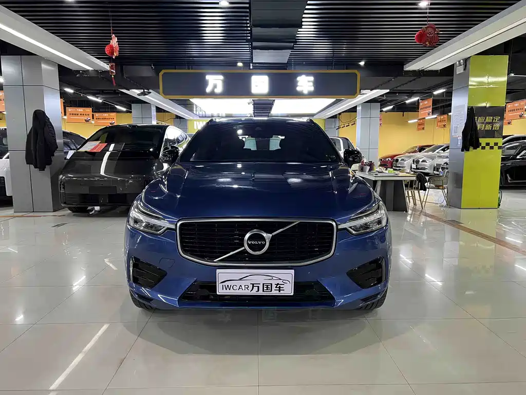 Volvo XC60 — фото 3