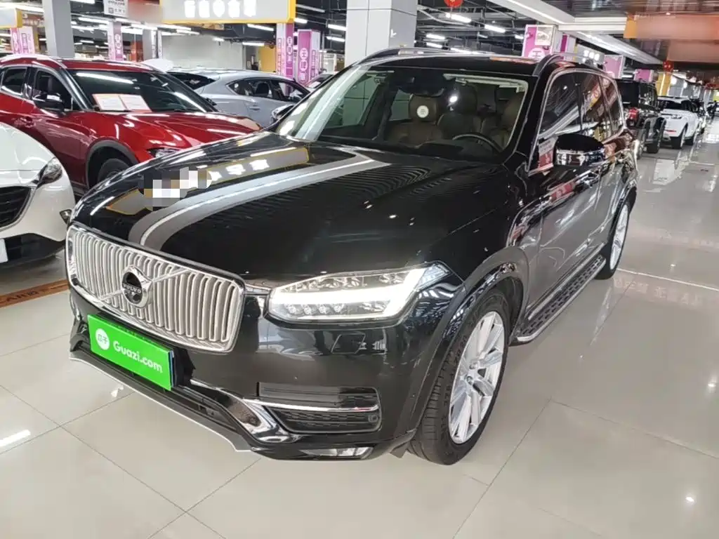 Volvo XC90 — фото 2
