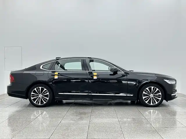 Volvo S90 — фото 7