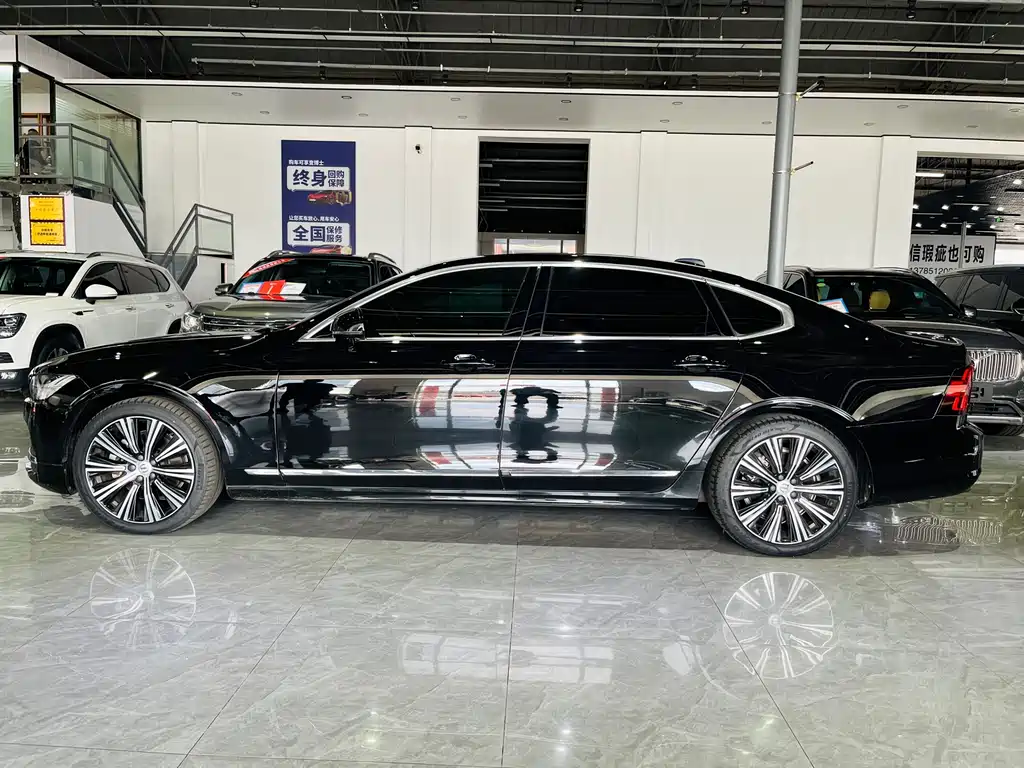 Volvo S90 — фото 4