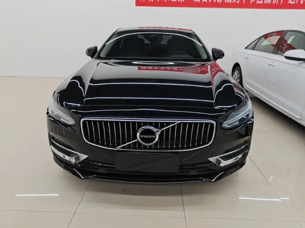 Volvo S90 — фото 3