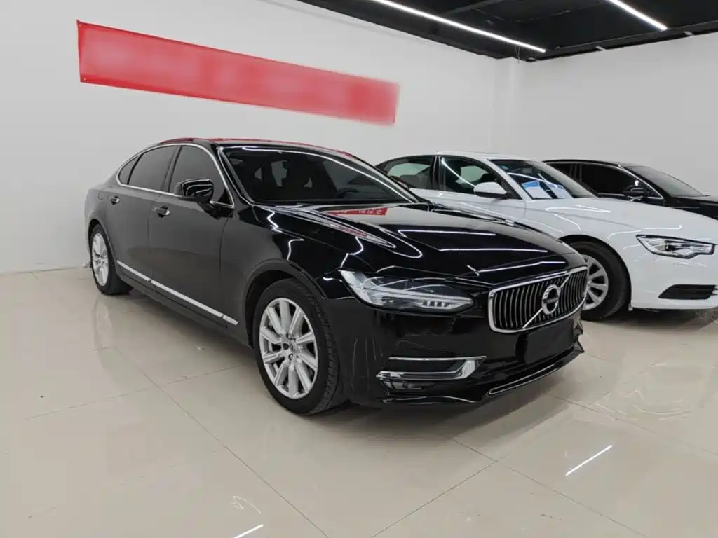 Volvo S90 — фото 4