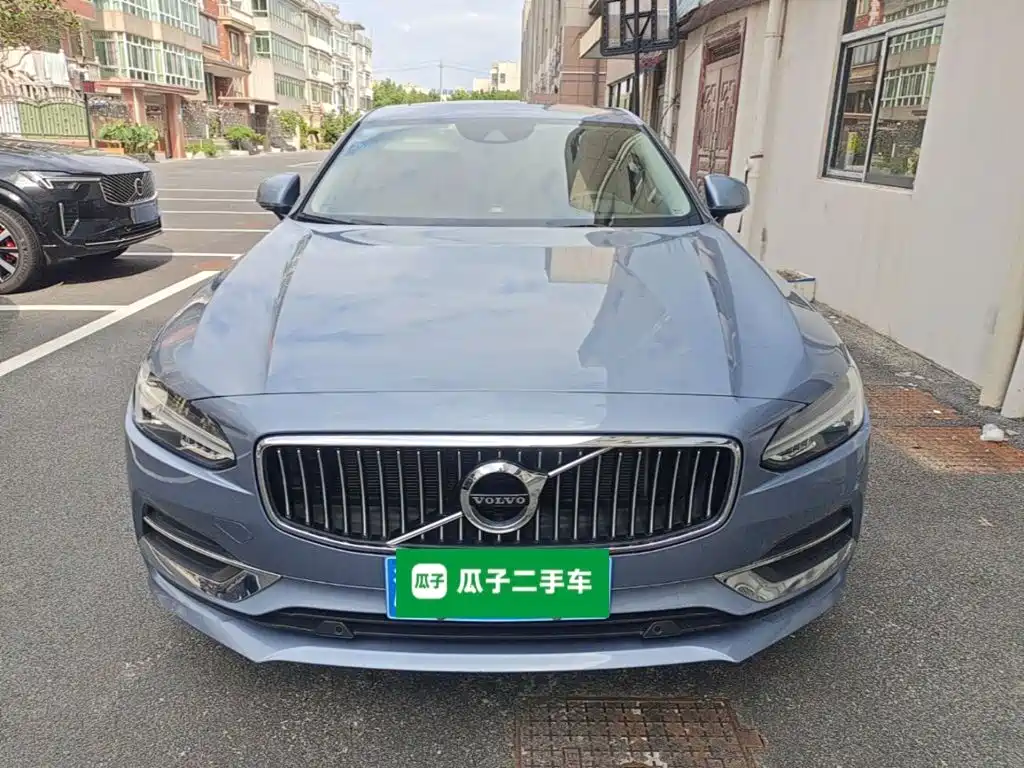 Volvo S90 — фото 3