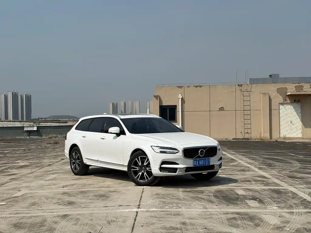 Volvo V90 — фото 3