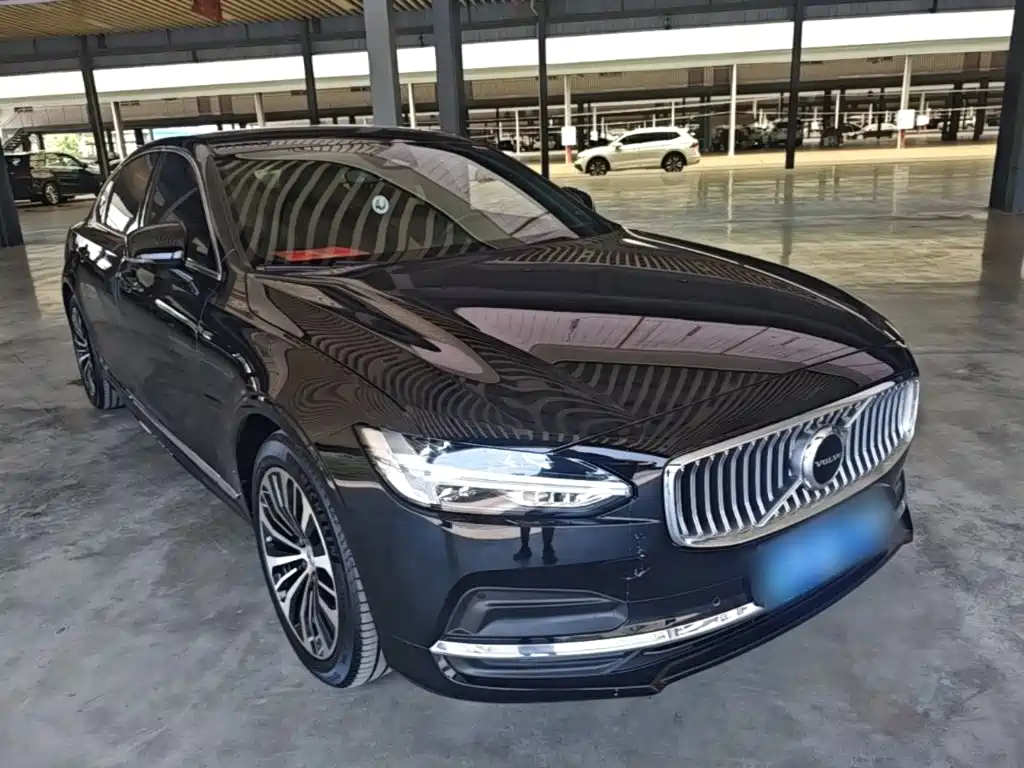Volvo S90 — фото 4