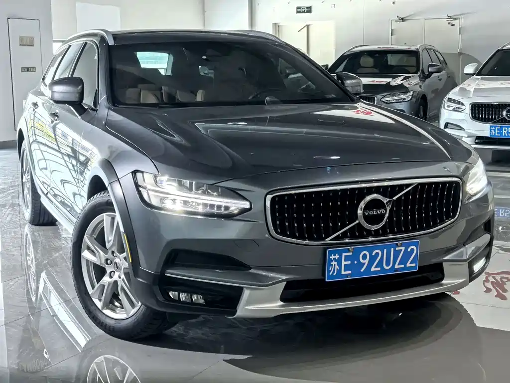 Volvo V90 — фото 3
