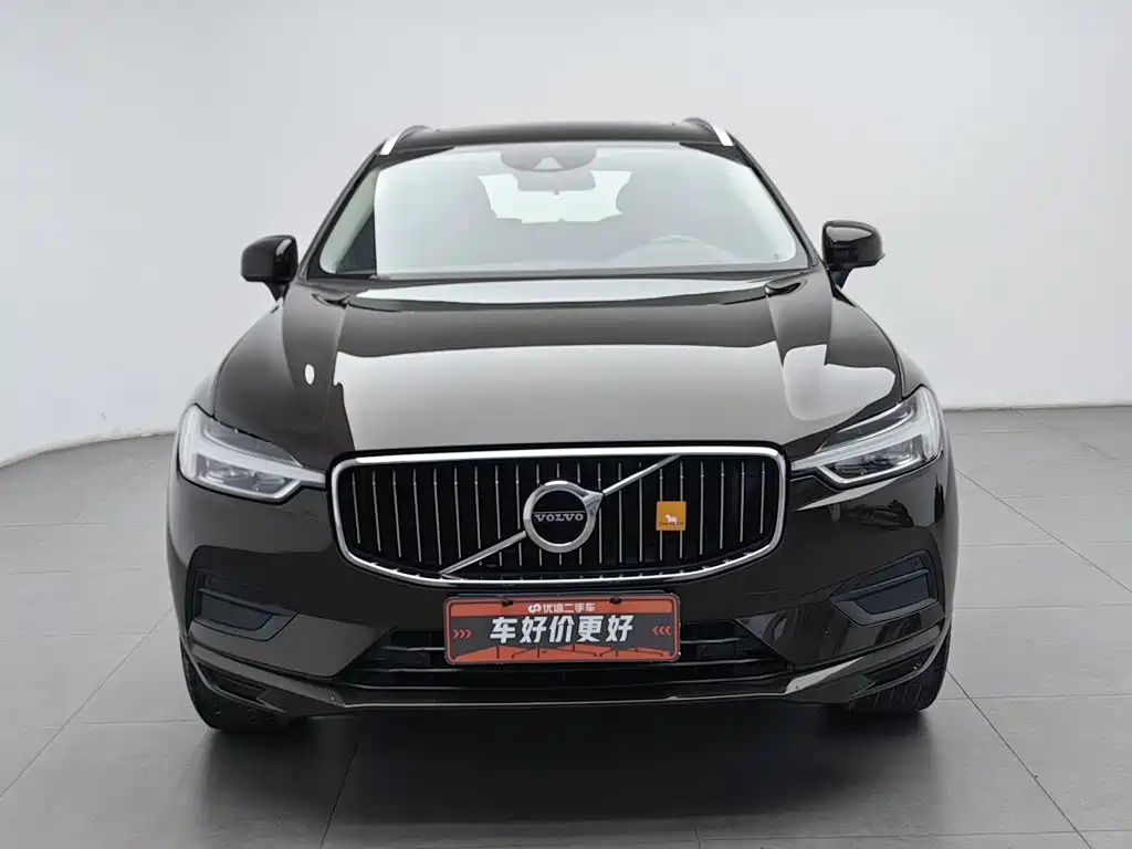 Volvo XC60 — фото 3
