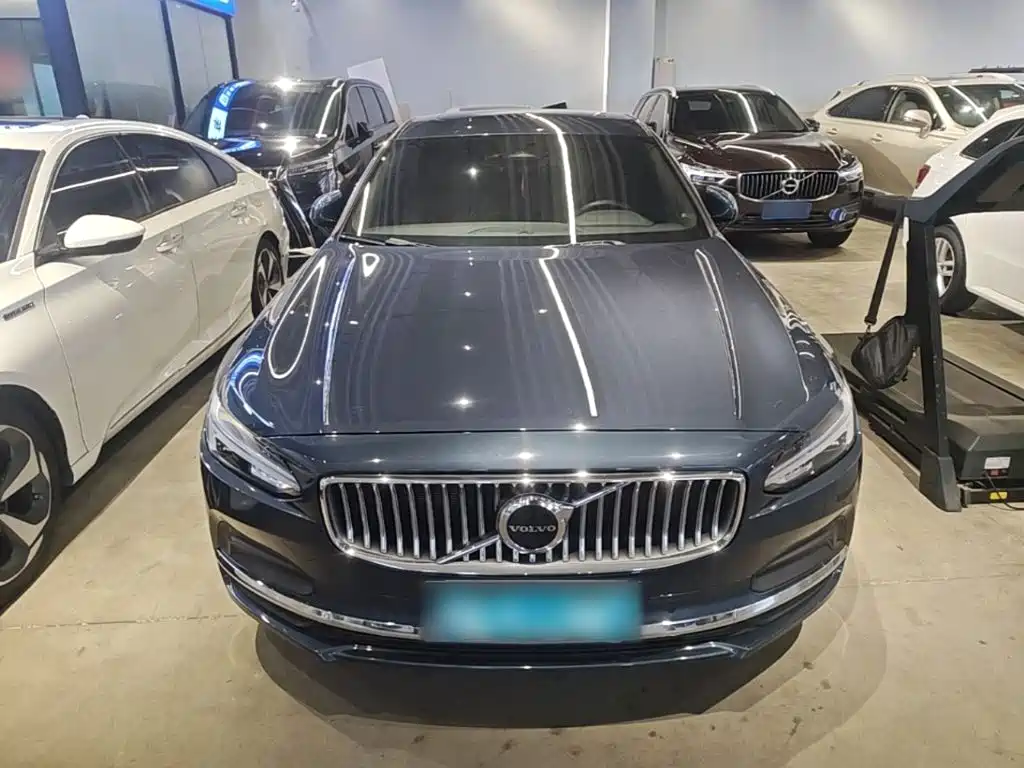 Volvo S90 — фото 3