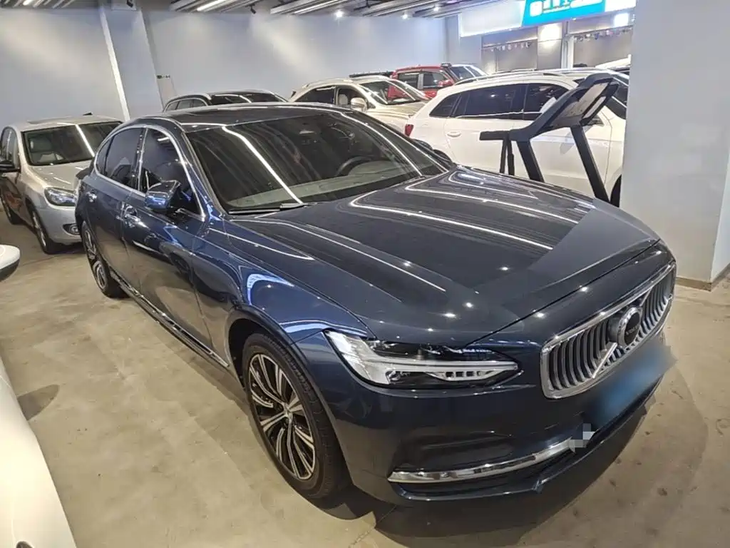 Volvo S90 — фото 4