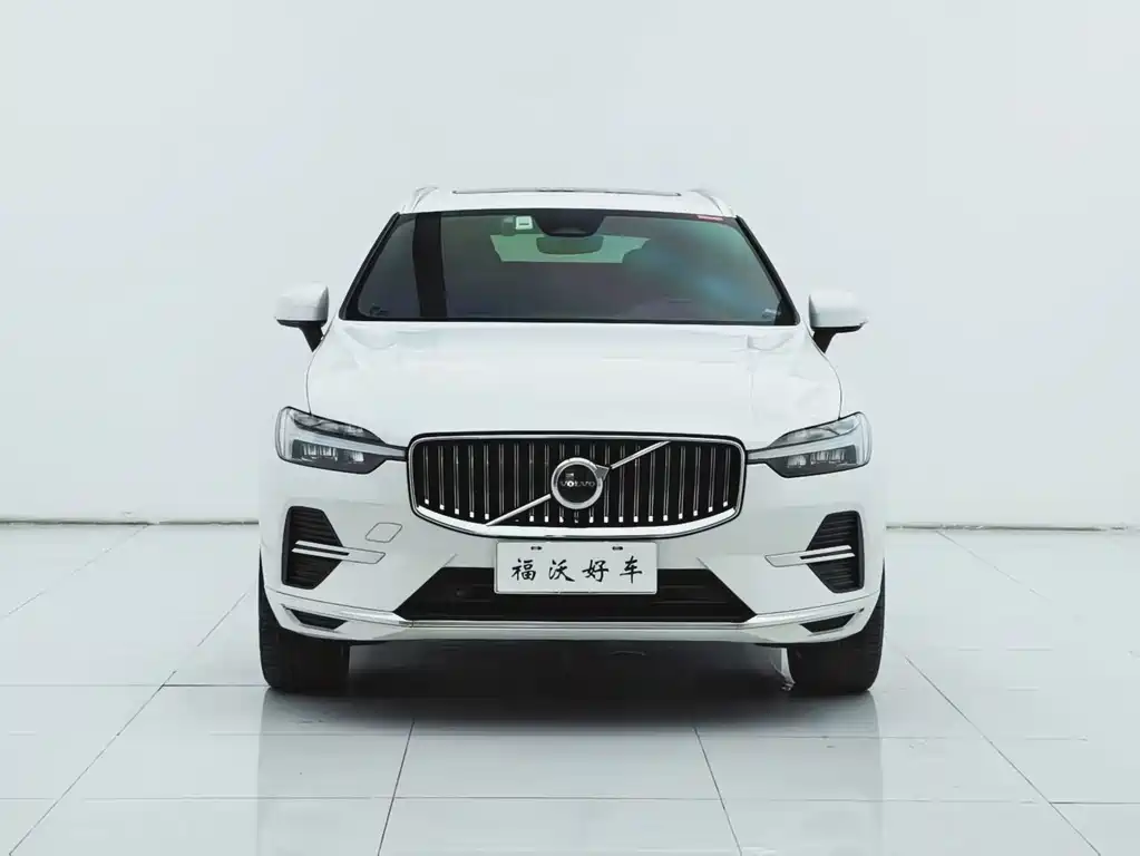 Volvo XC60 — фото 2