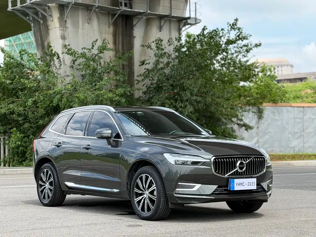 Volvo XC60 — фото 3