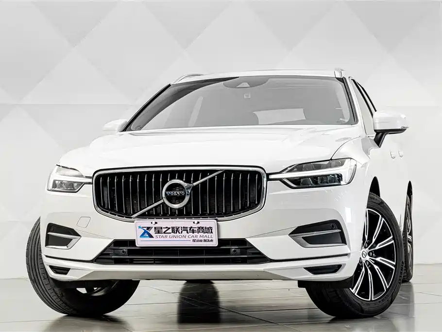 Volvo XC60 — фото 3