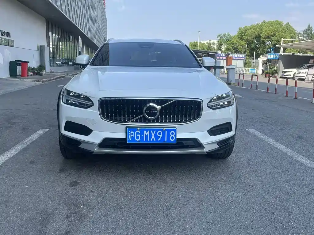 Volvo V90 — фото 2