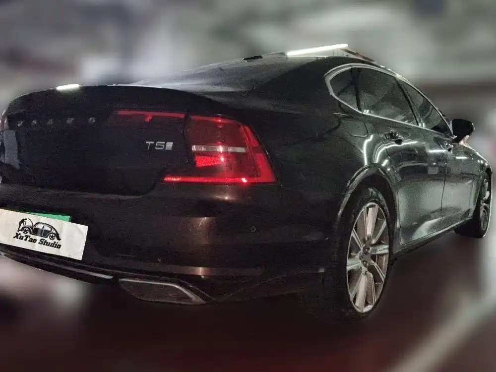 Volvo S90 — фото 8