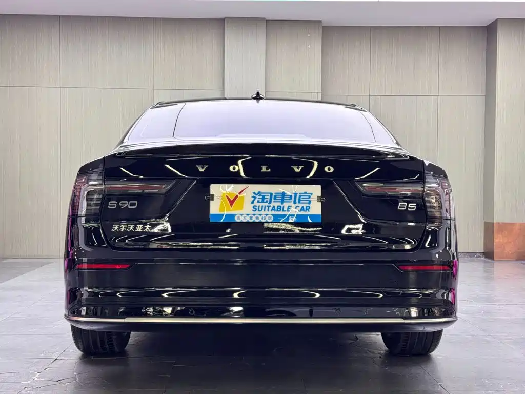 Volvo S90 — фото 5