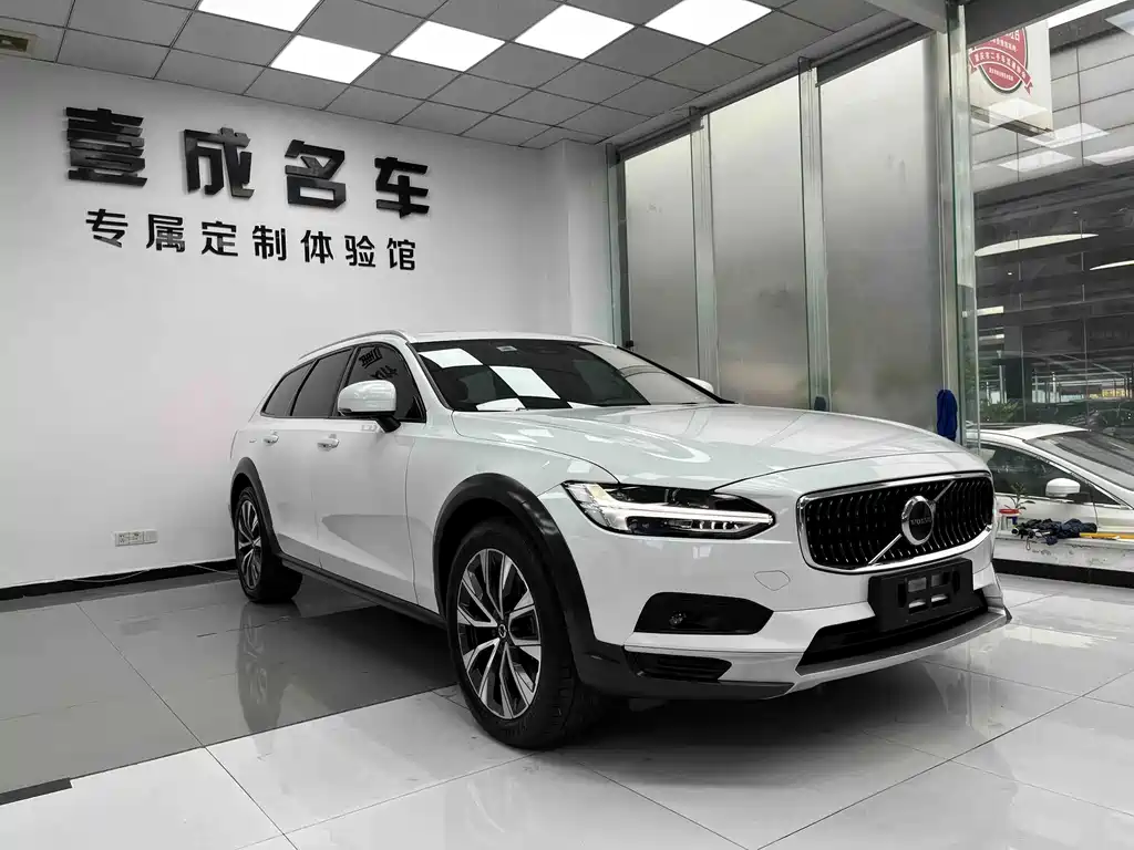 Volvo V90 — фото 3