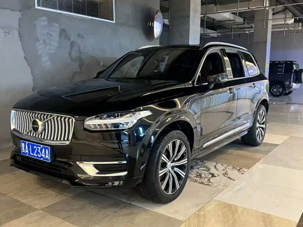 Volvo XC90 — фото 4