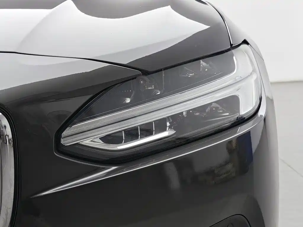 Volvo S90 — фото 7
