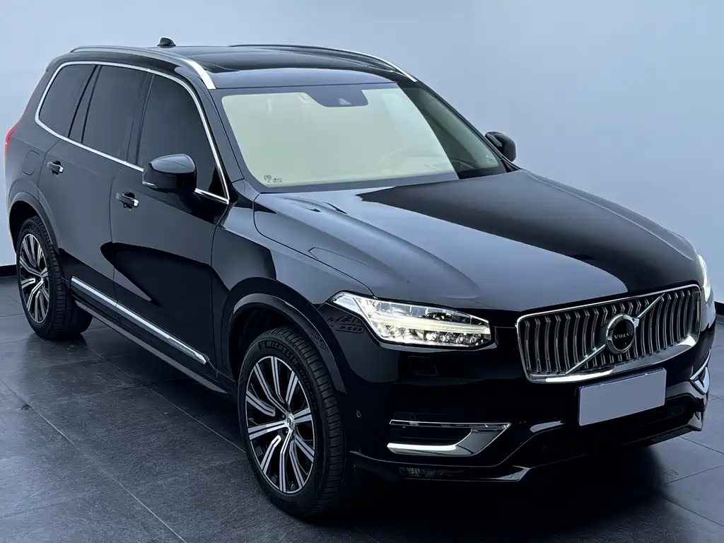Volvo XC90 — фото 3