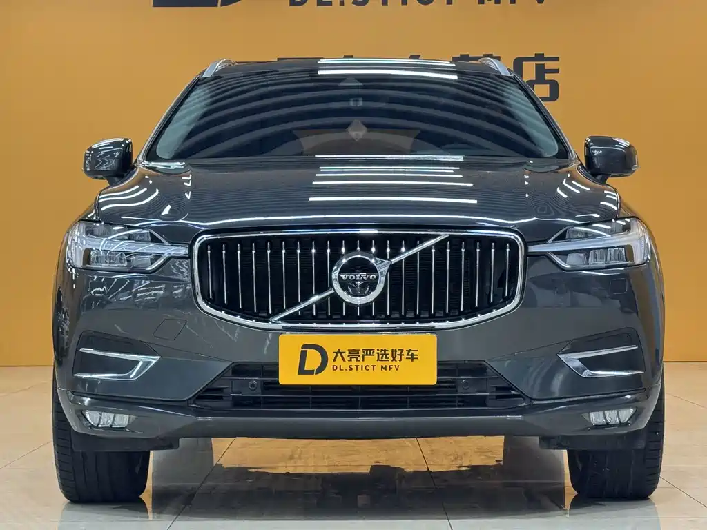 Volvo XC60 — фото 2
