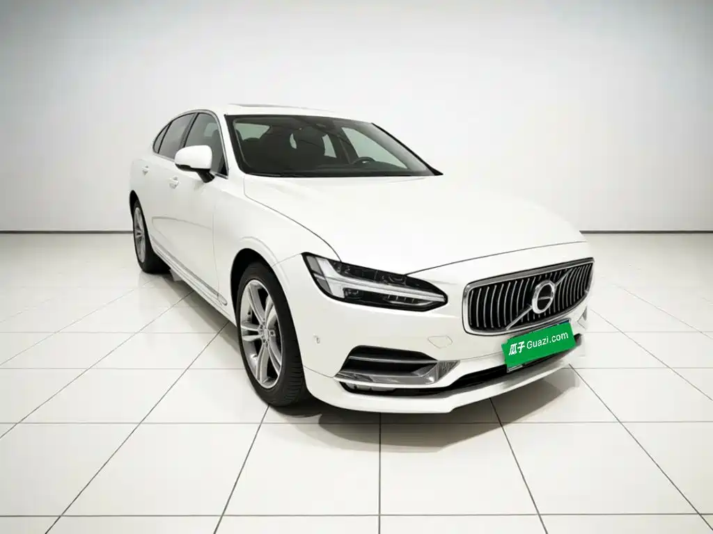 Volvo S90 — фото 3