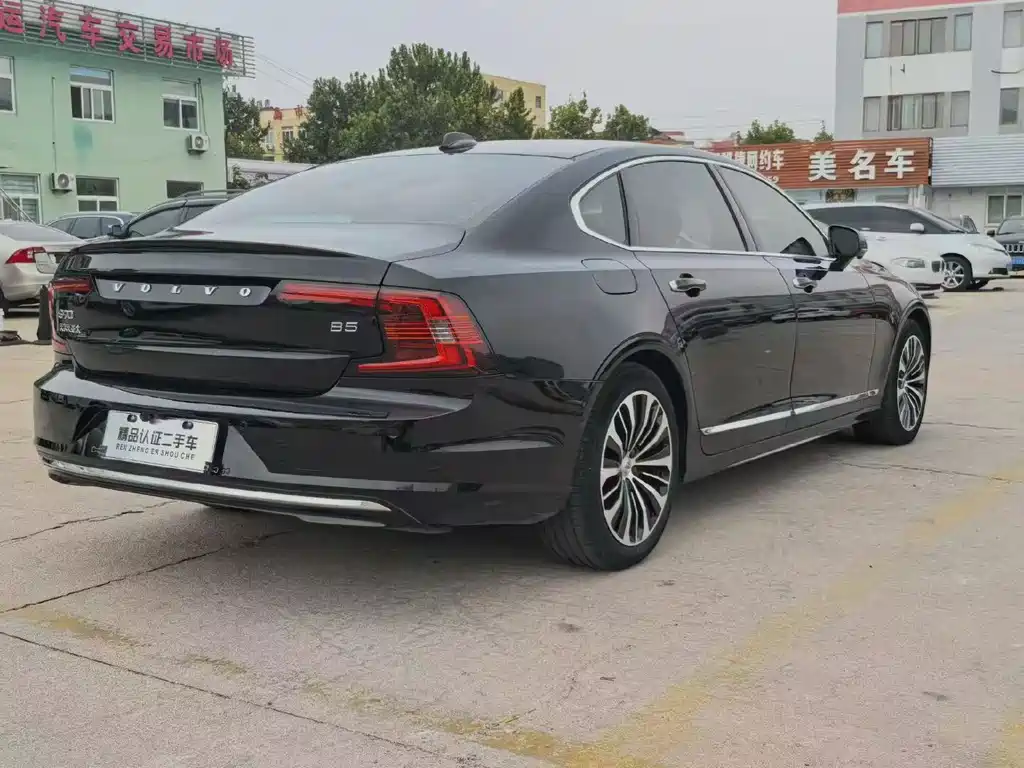 Volvo S90 — фото 6